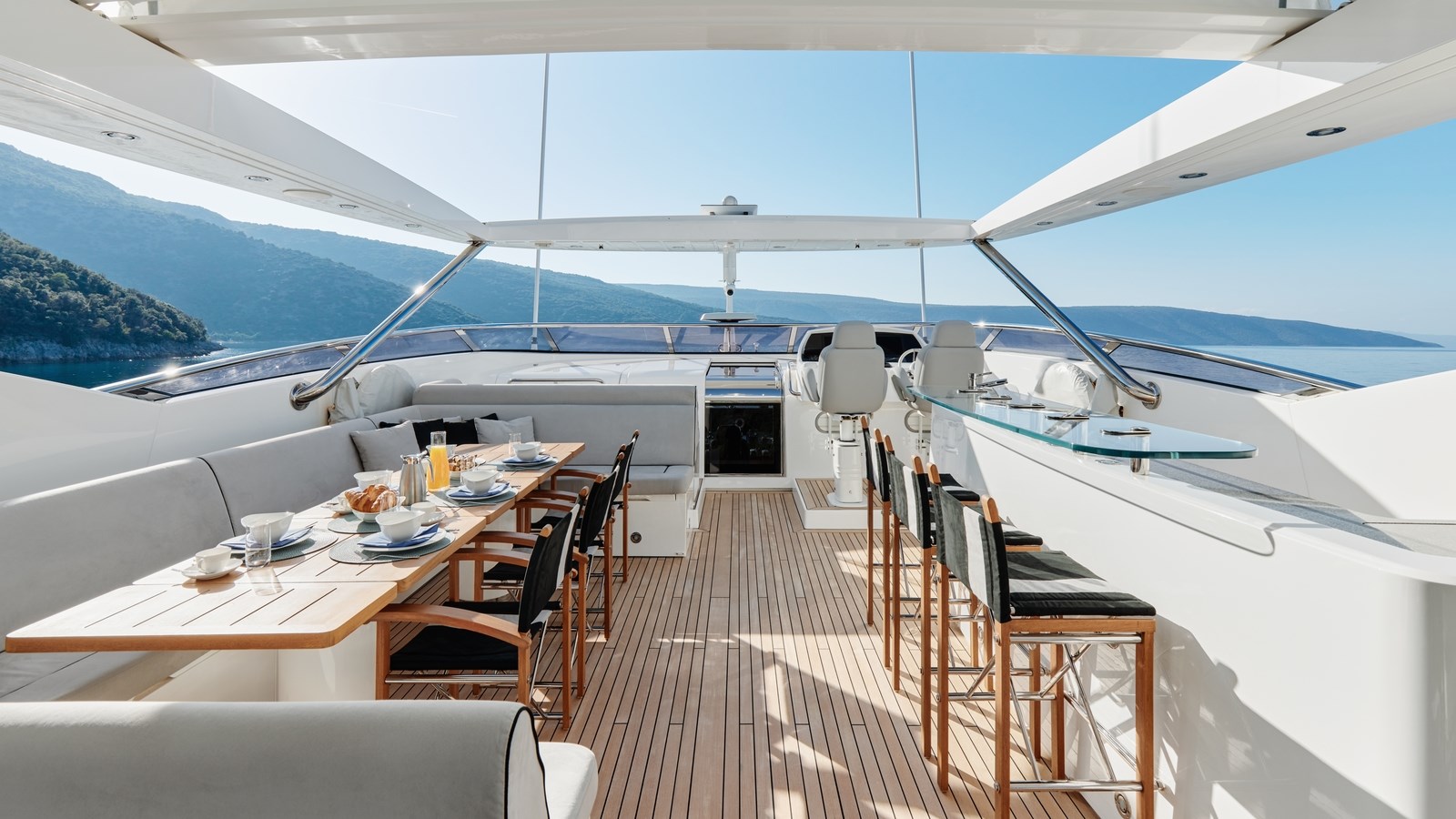 Sunseeker Motor Yacht WICKED PLAY For Sale