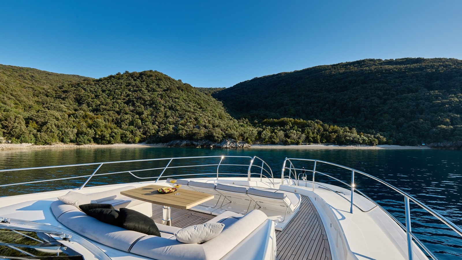 Sunseeker Motor Yacht WICKED PLAY For Sale