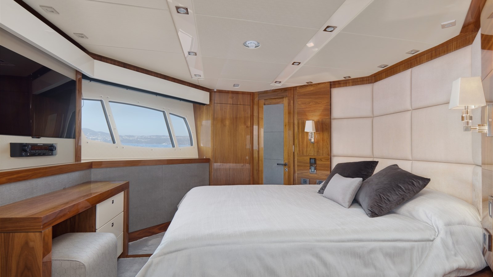 Sunseeker Motor Yacht WICKED PLAY For Sale