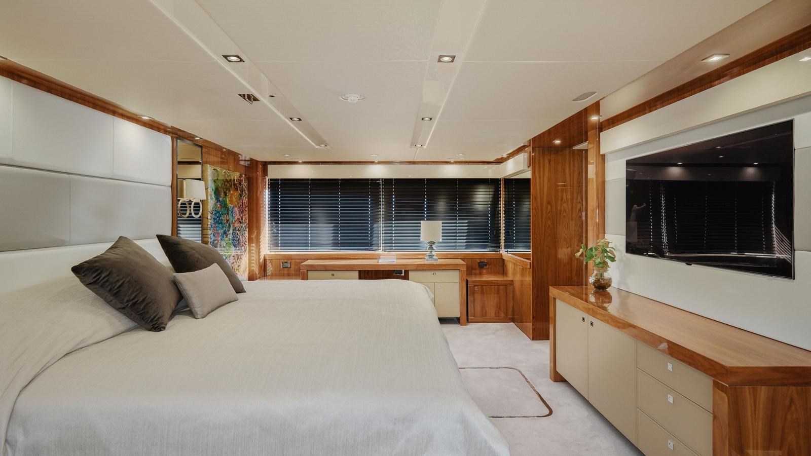 Sunseeker Motor Yacht WICKED PLAY For Sale
