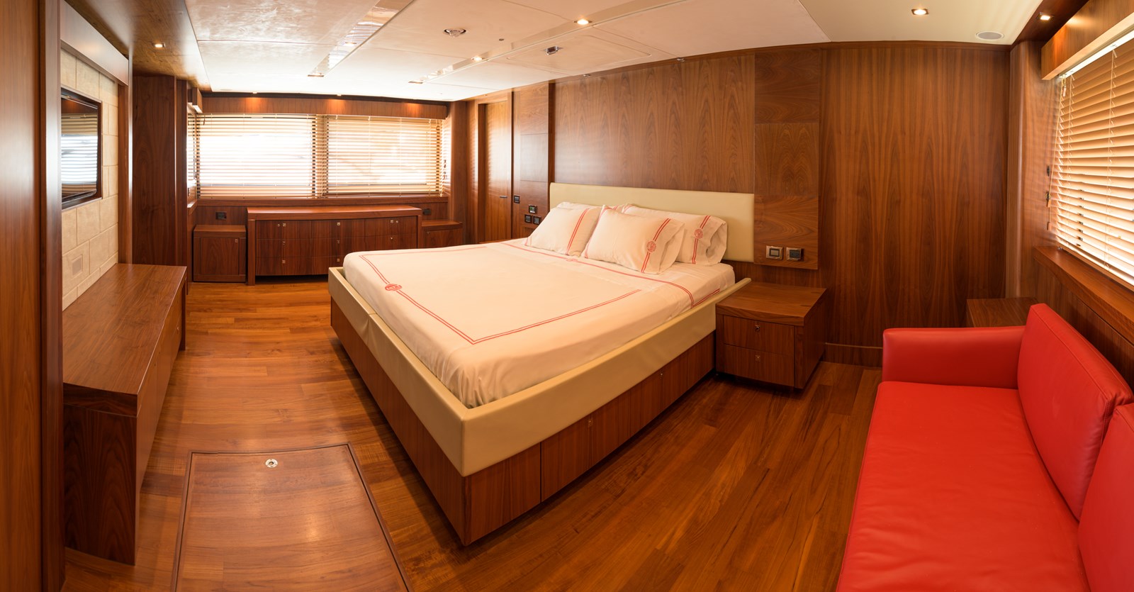 Sunseeker Motor Yacht M5 For Sale