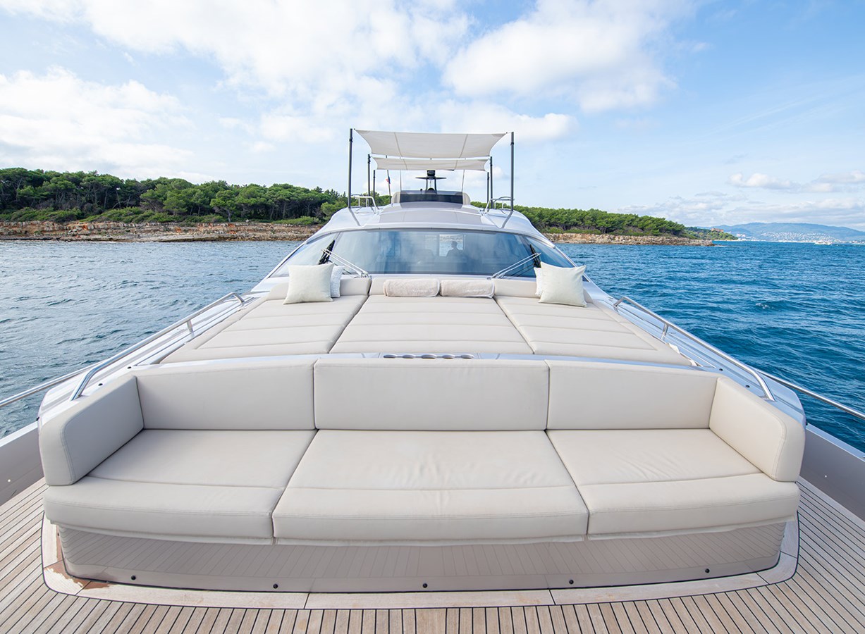Pershing Motor Yacht MAGIC of AYR For Sale