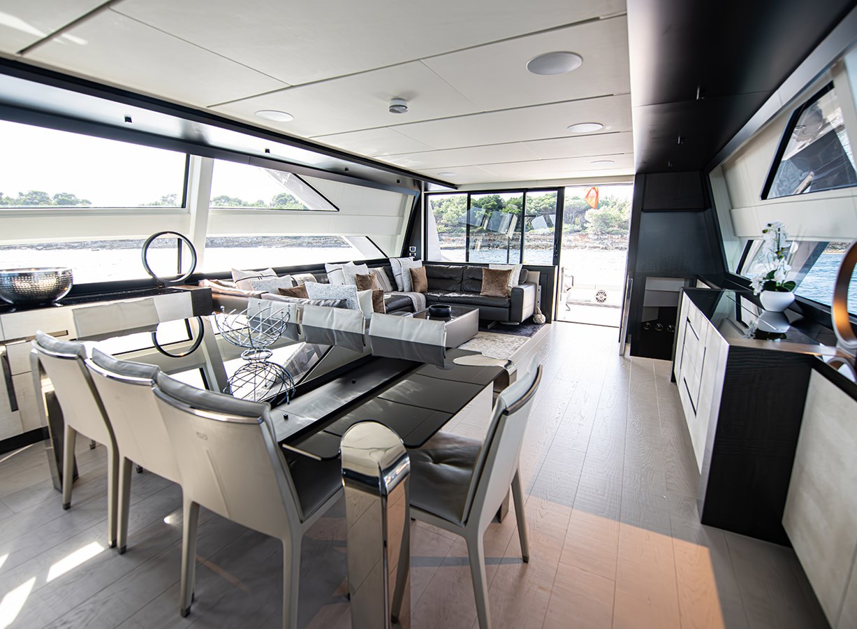 Pershing Motor Yacht MAGIC of AYR For Sale