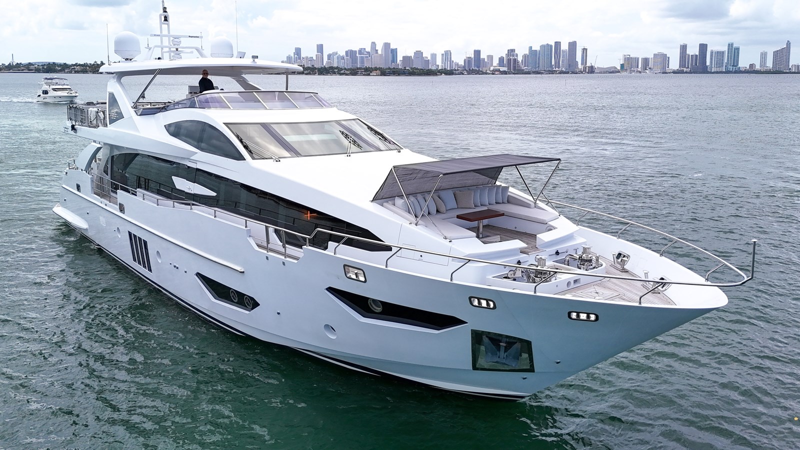 Azimut Yachts Motor Yacht 2017 Azimut 30 Metri For Sale