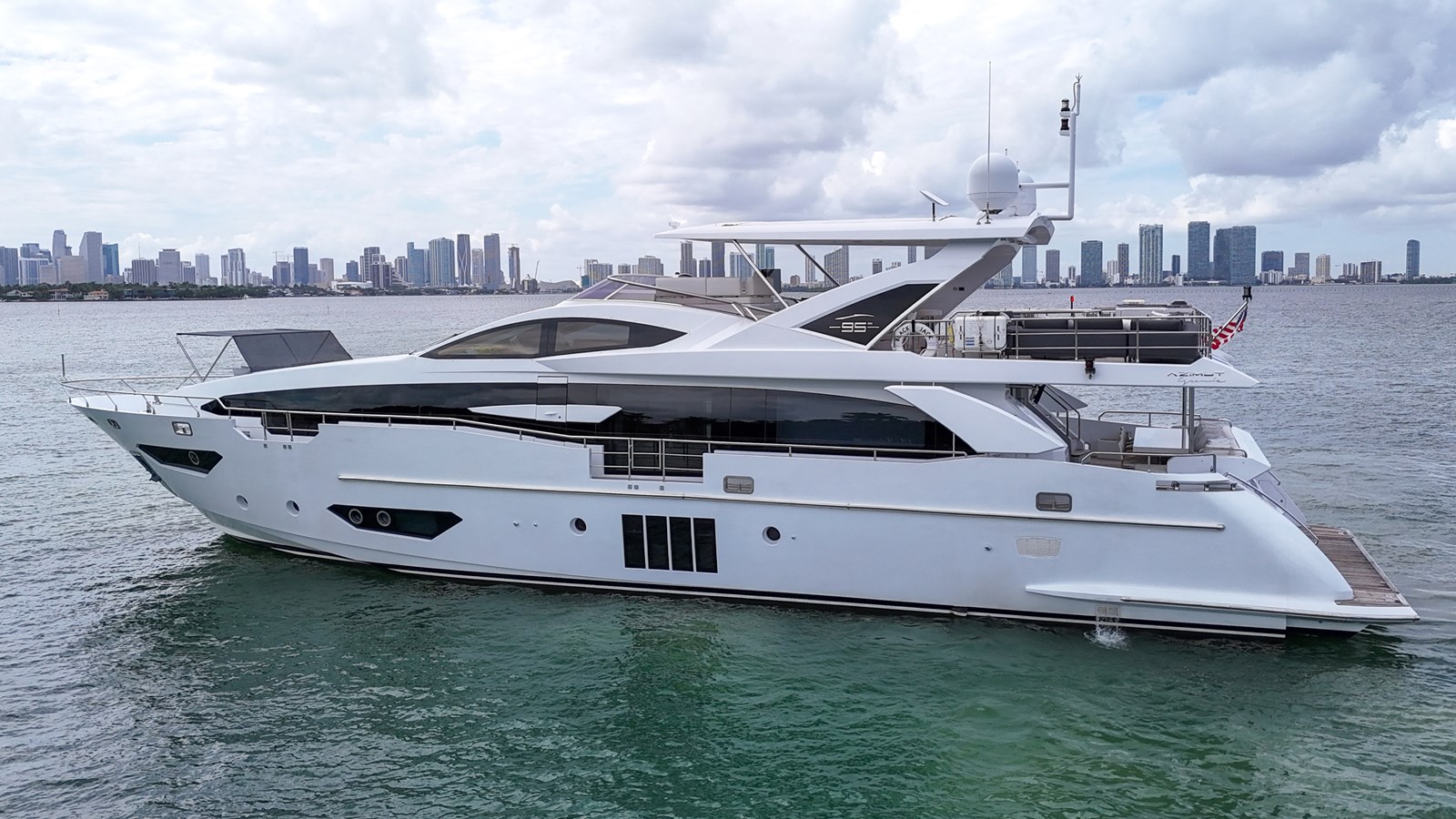 Azimut Yachts Motor Yacht 2017 Azimut 30 Metri For Sale
