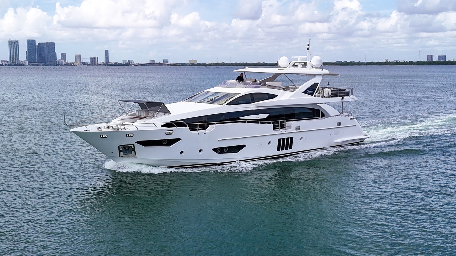 Azimut Yachts Motor Yacht 2017 Azimut 30 Metri For Sale