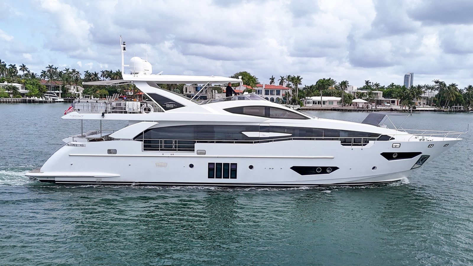 Azimut Yachts Motor Yacht 2017 Azimut 30 Metri For Sale