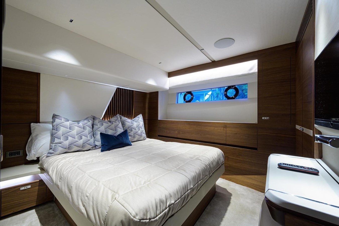 Princess Yachts Motor Yacht Escape For Sale
