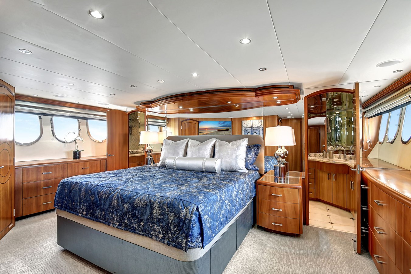 Hatteras Motor Yacht DANIELLE For Sale