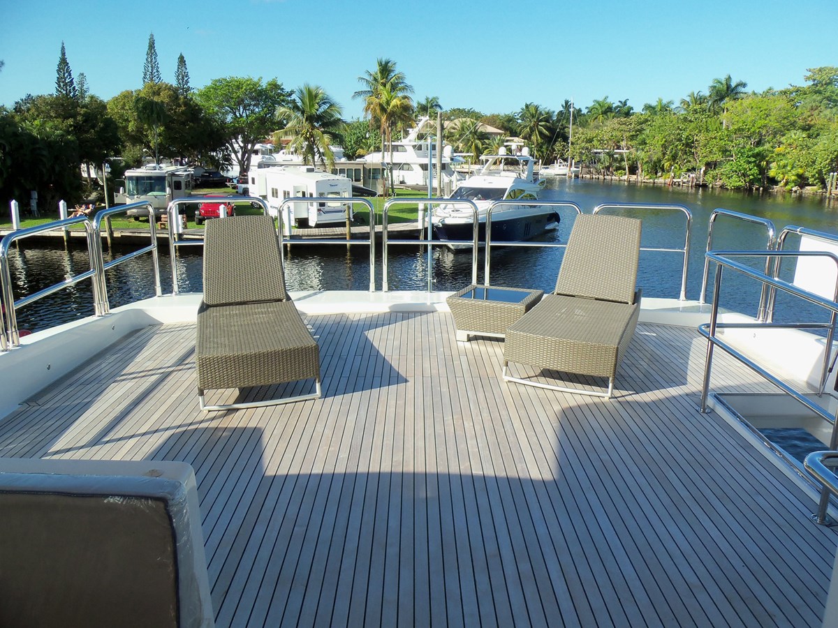 Johnson Motor Yacht JOHNSON 93 OPEN BRIDGE For Sale