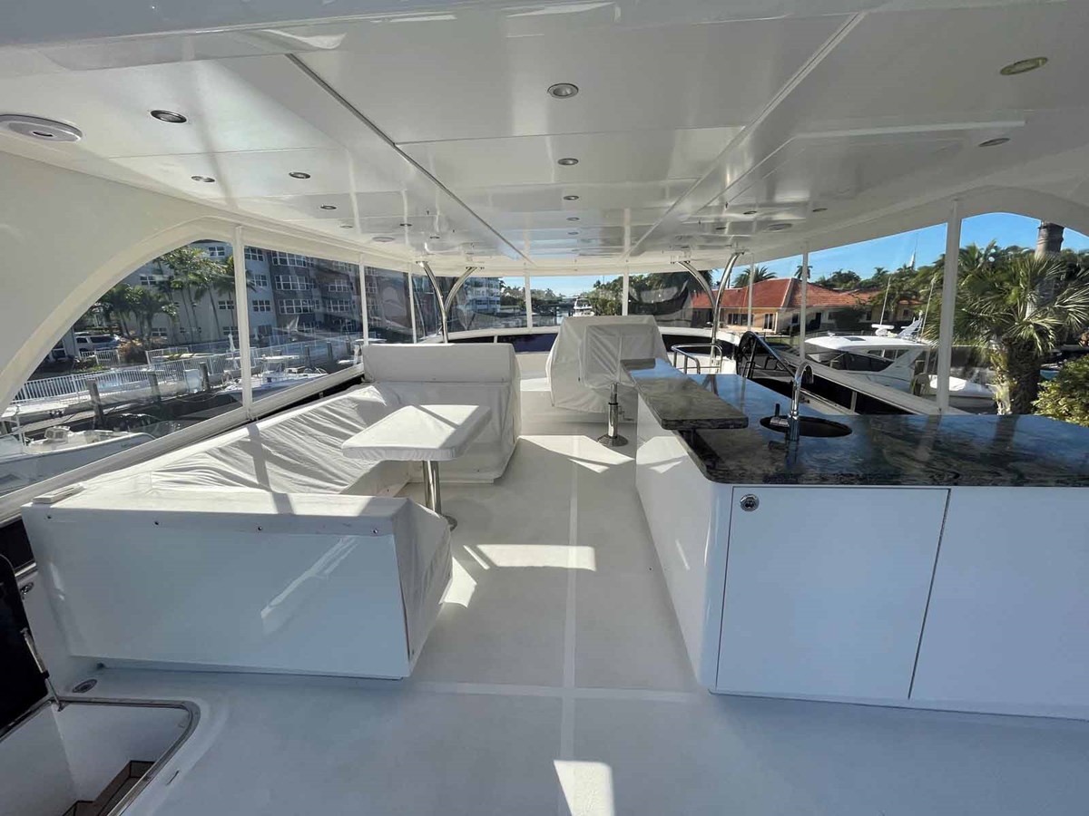Johnson Motor Yacht JOHNSON 80' FLYBRIDGE W/HYDRAULIC PLATFORM For Sale