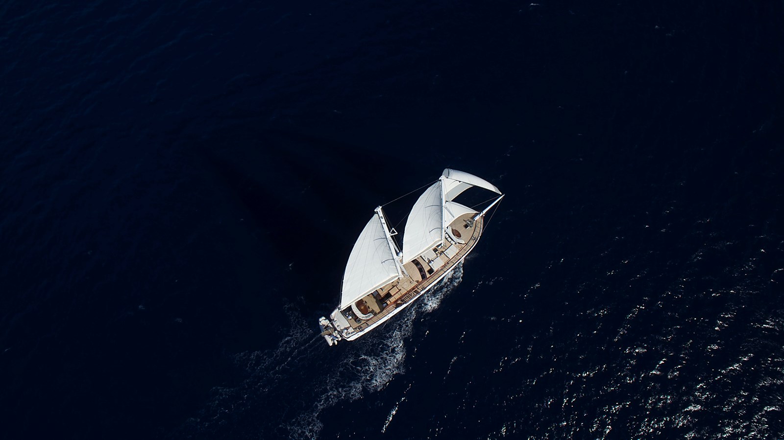 #1 Hull Classic Yacht WHITE WINGS For Sale