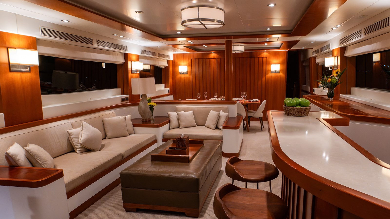 Horizon Yachts Motor Yacht The Clubhouse For Sale
