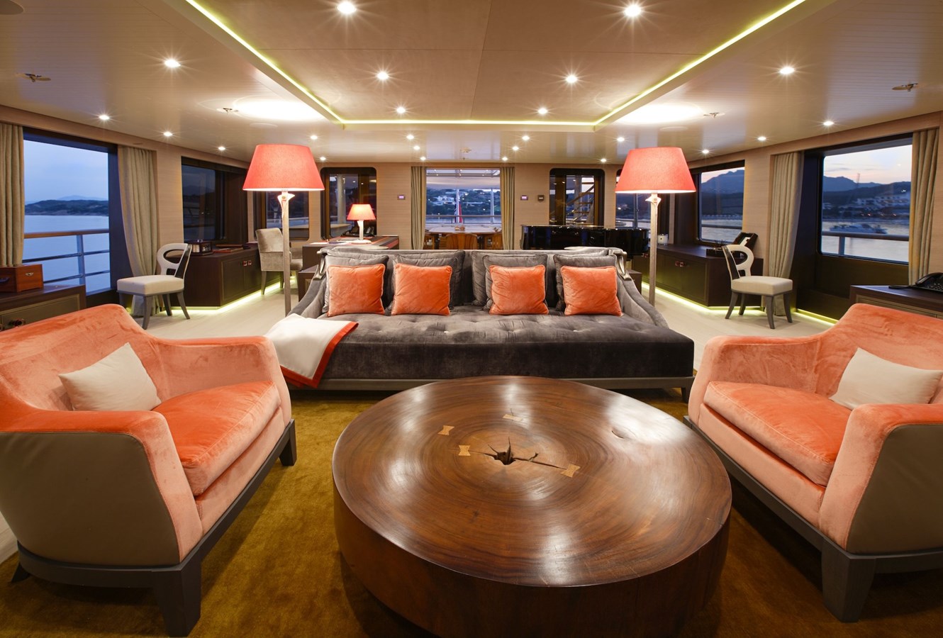 Amels Motor Yacht GENE MACHINE For Sale