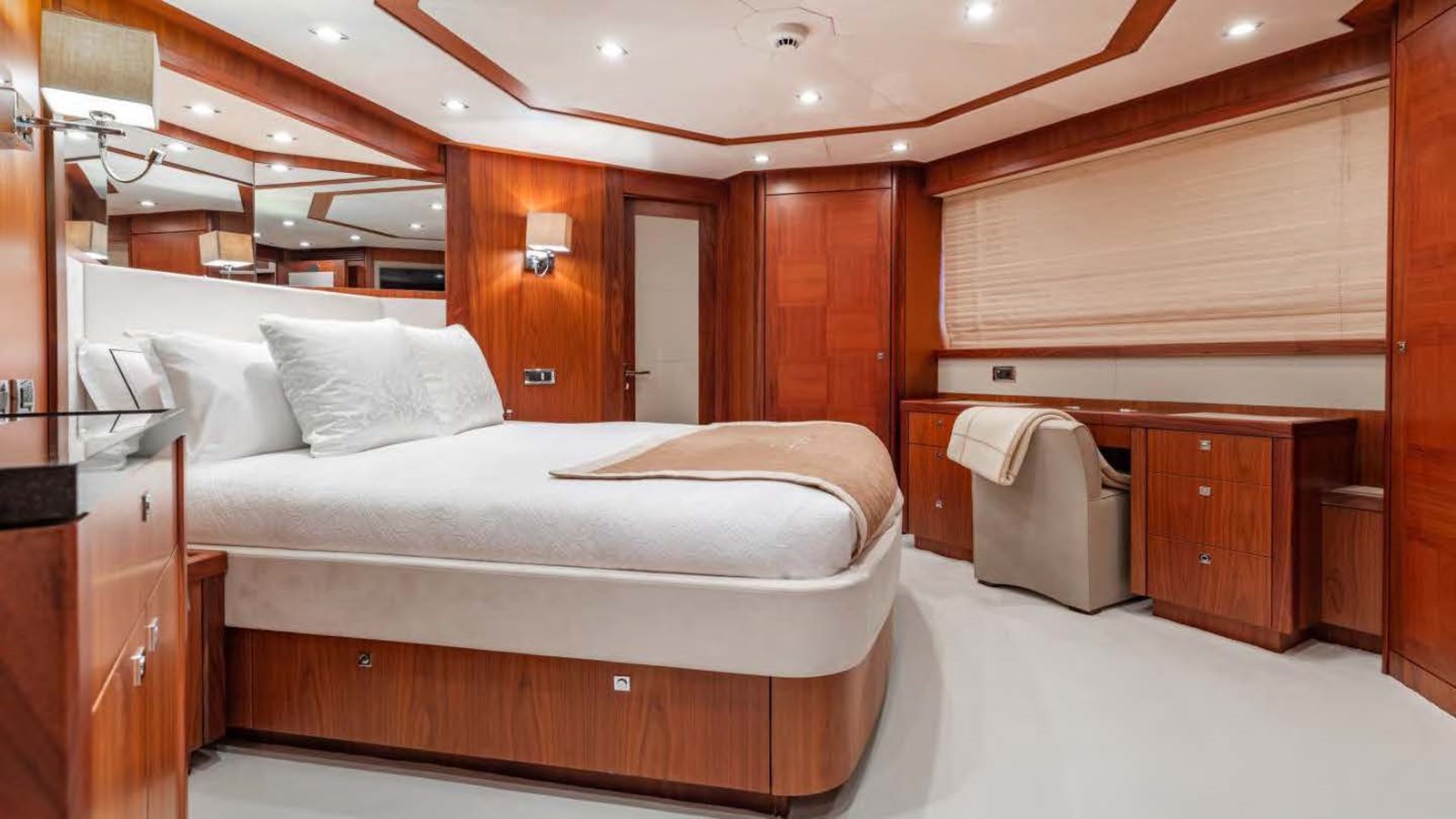 Sunseeker Motor Yacht MERCY For Sale