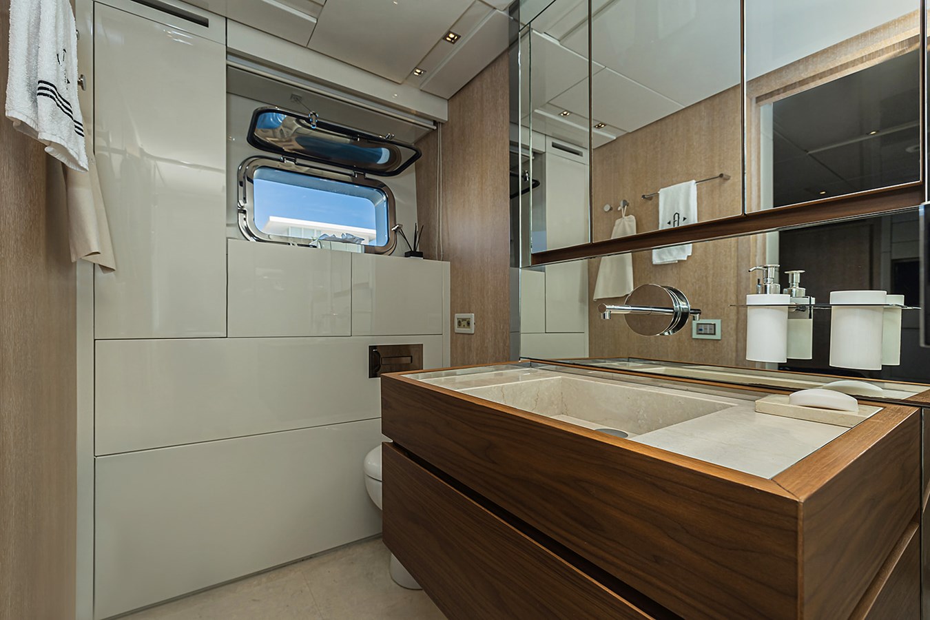 Sanlorenzo Yachts Motor Boat Percal For Sale