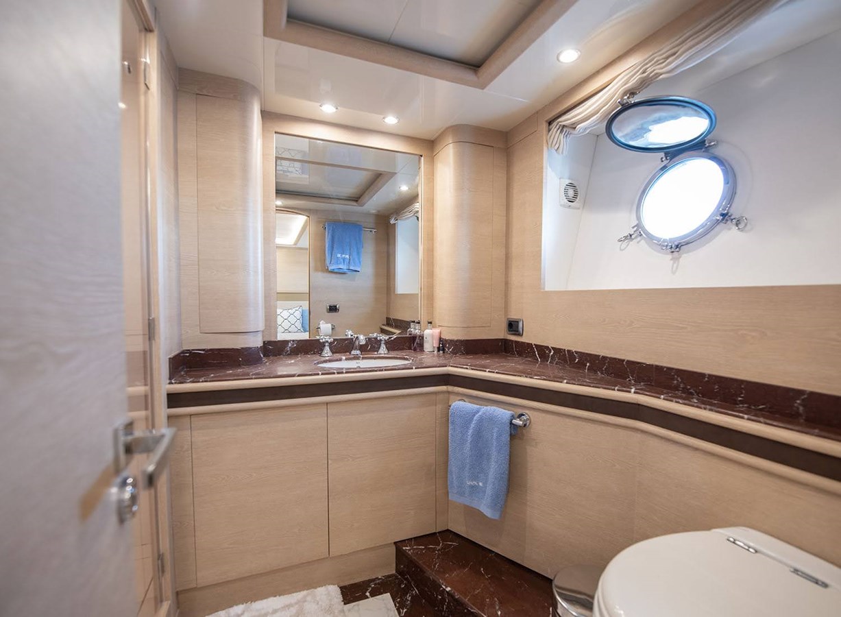 Astondoa Motor Yacht GRACE For Sale