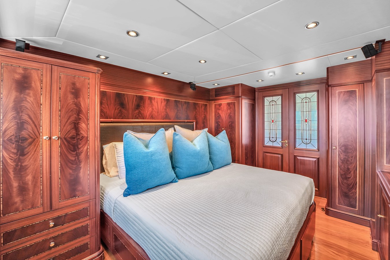 Azimut Yachts Motor Yacht Azimut Grande 105 For Sale