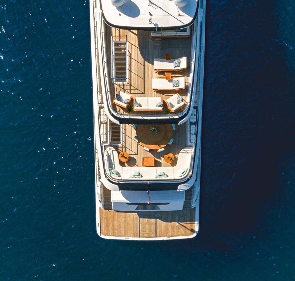 Majesty Motor Yacht BEAUTE For Sale