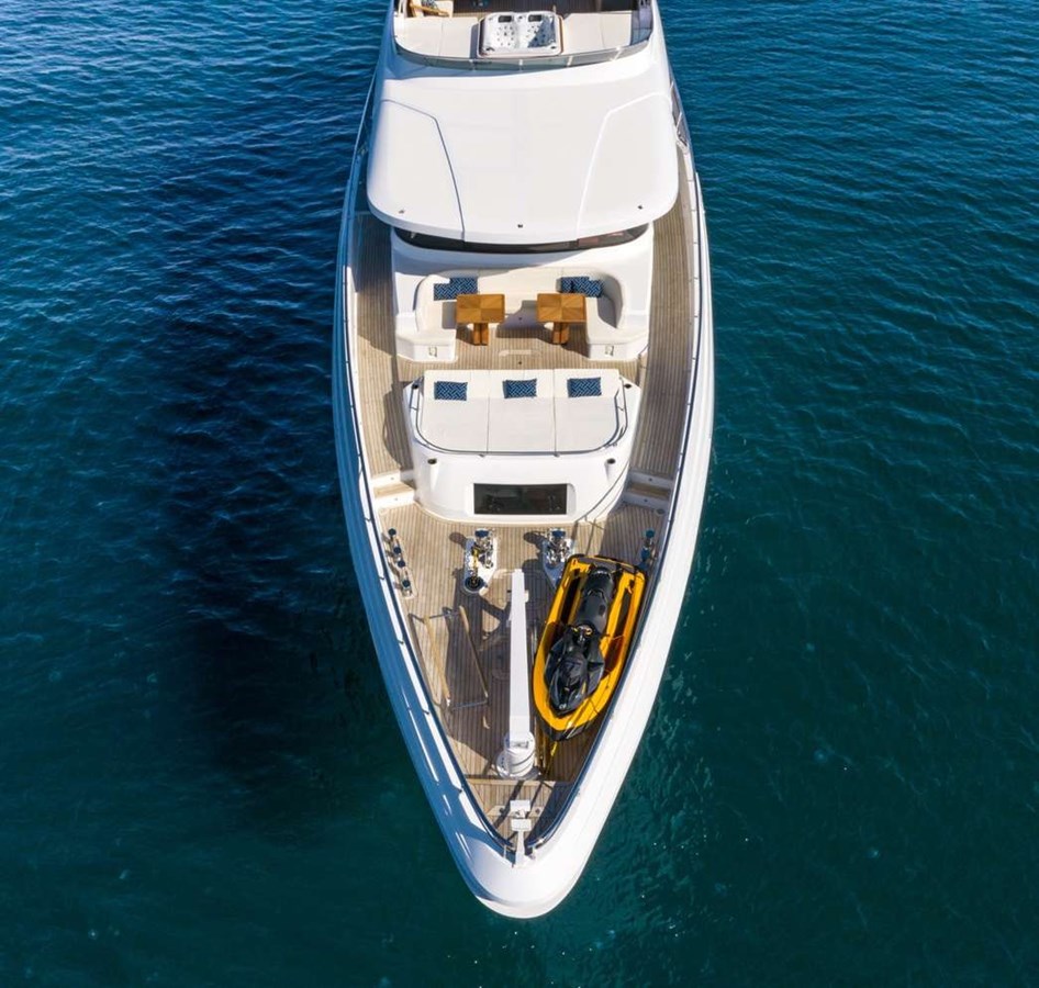 Majesty Motor Yacht BEAUTE For Sale