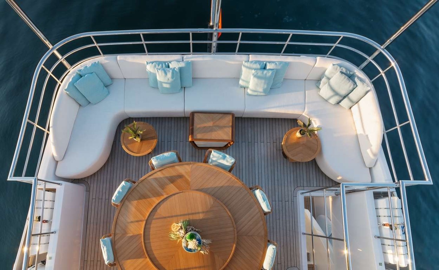 Majesty Motor Yacht BEAUTE For Sale