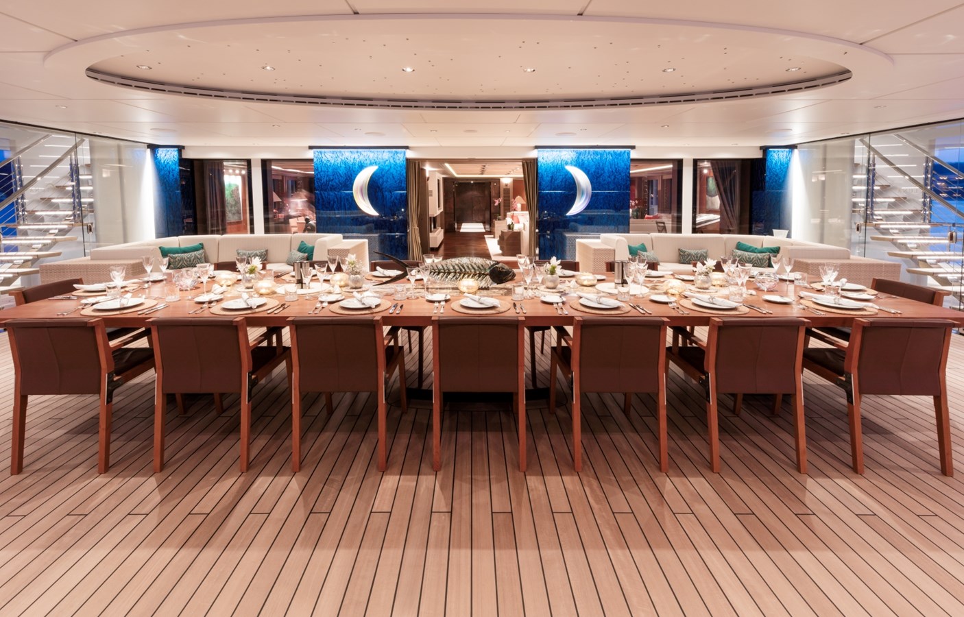 Lloyd Motor Yacht LUNA For Sale