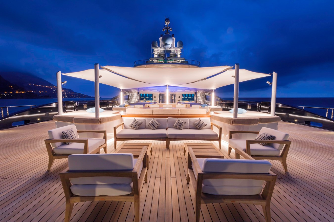 Lloyd Motor Yacht LUNA For Sale