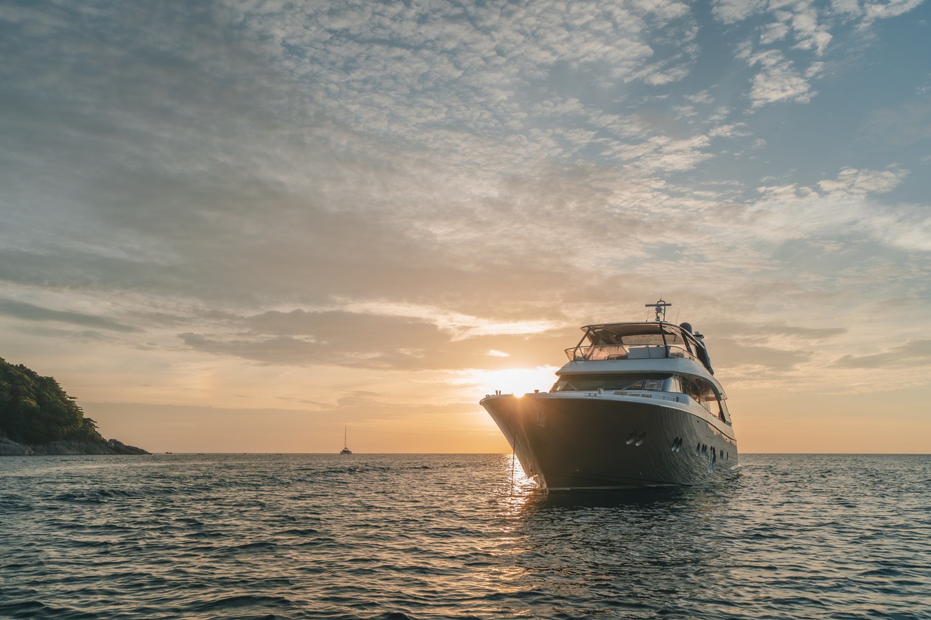 Monte Carlo Yachts Motor Yacht BAYC ASIA For Sale