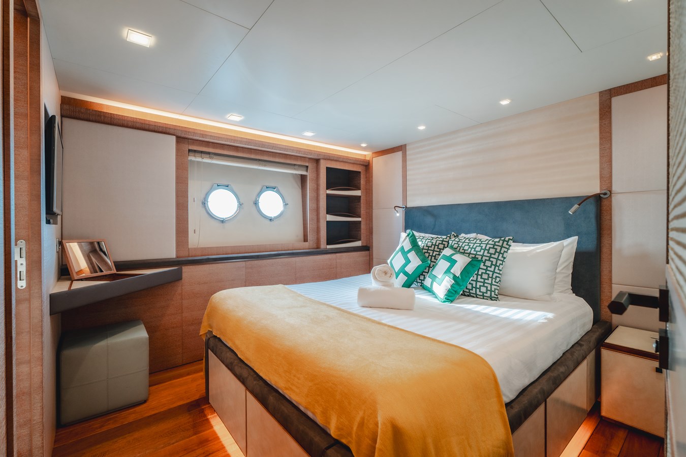 Monte Carlo Yachts Motor Yacht BAYC ASIA For Sale