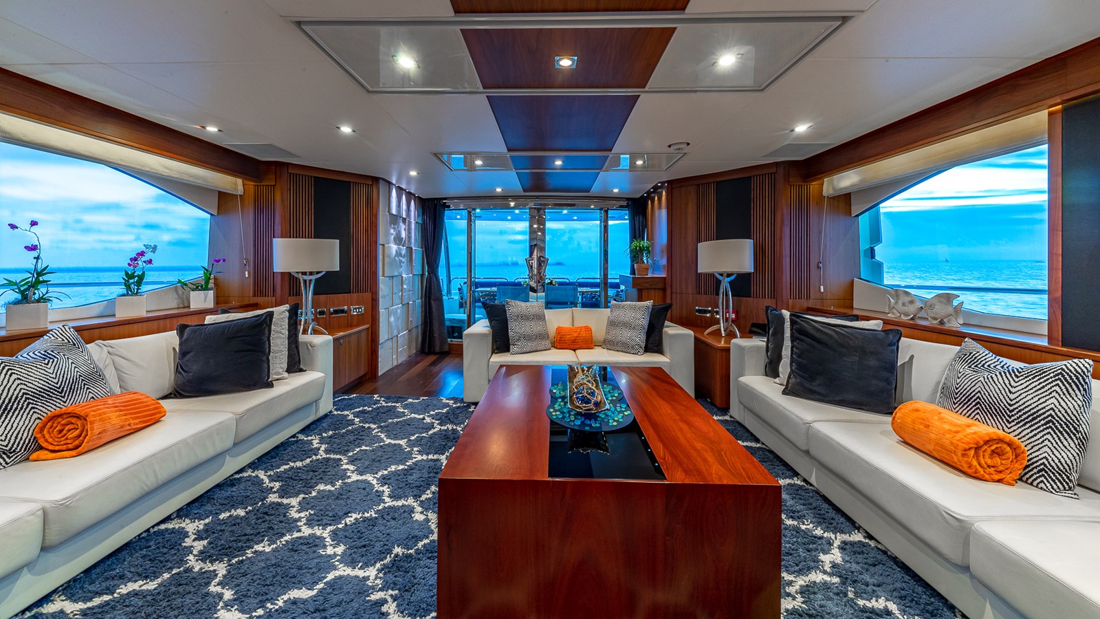 Sunseeker Motor Yacht EMRYS For Sale
