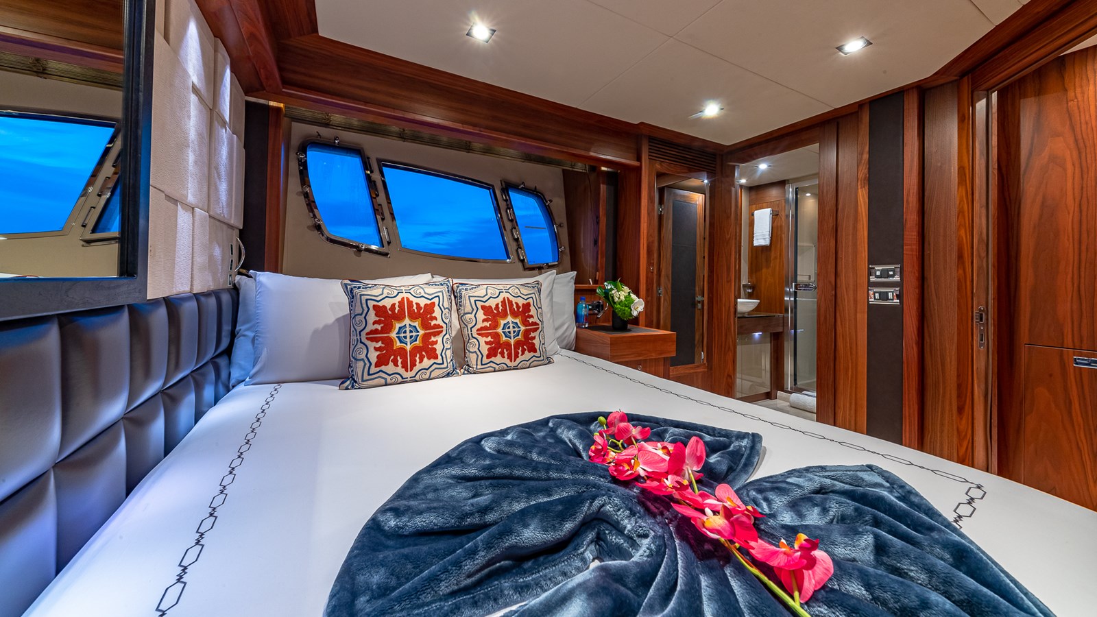 Sunseeker Motor Yacht EMRYS For Sale