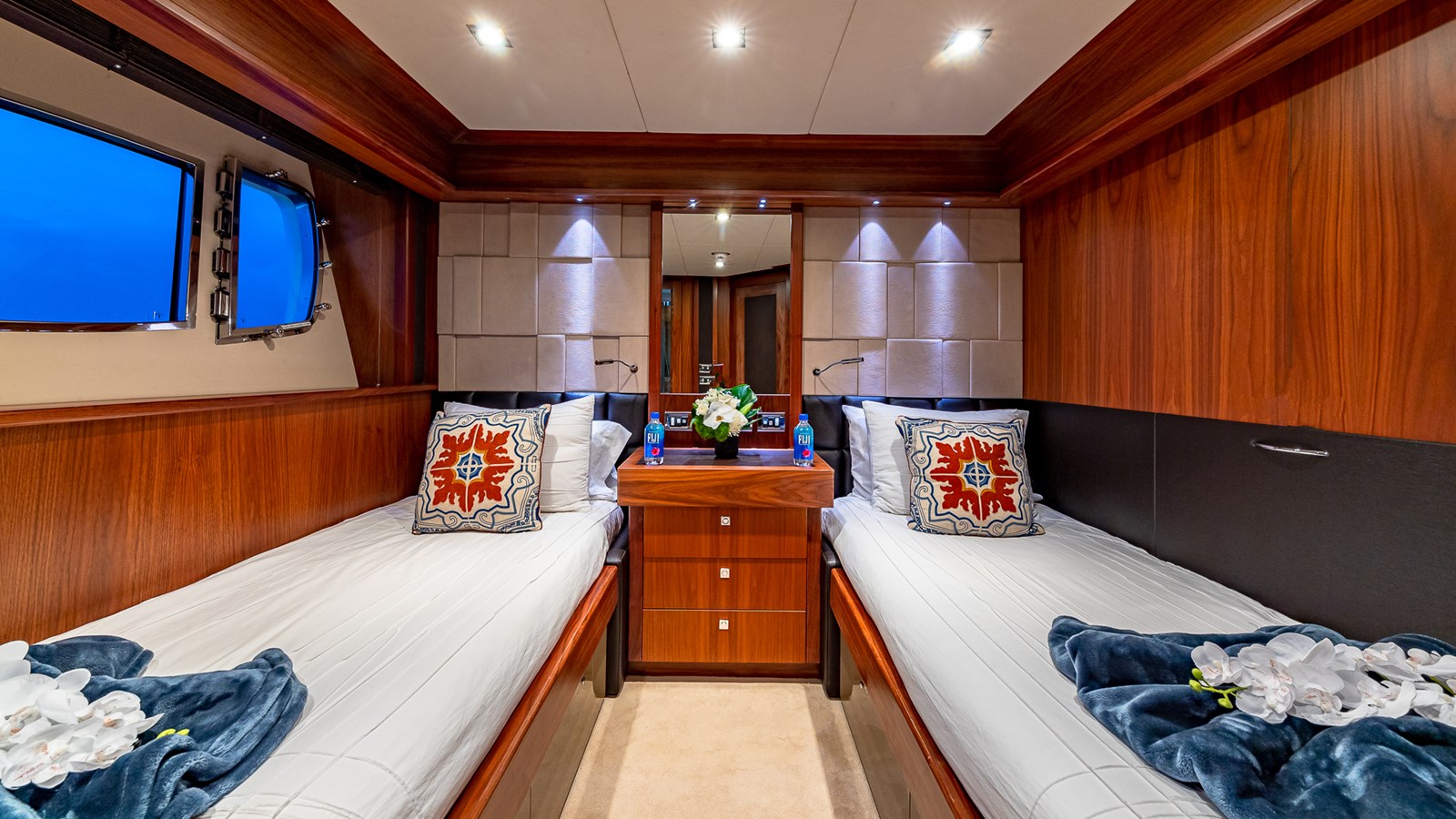 Sunseeker Motor Yacht EMRYS For Sale