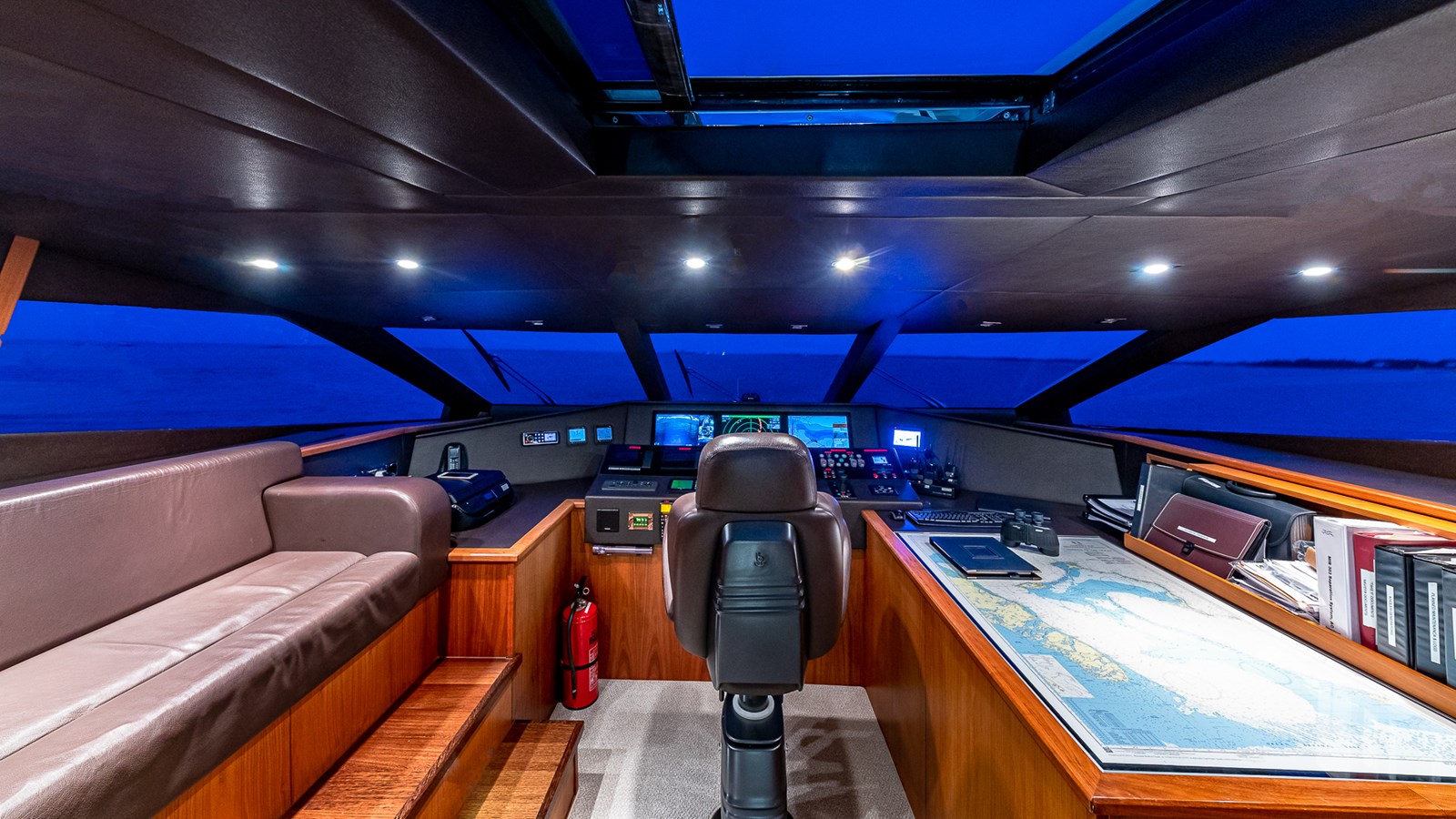 Sunseeker Motor Yacht EMRYS For Sale