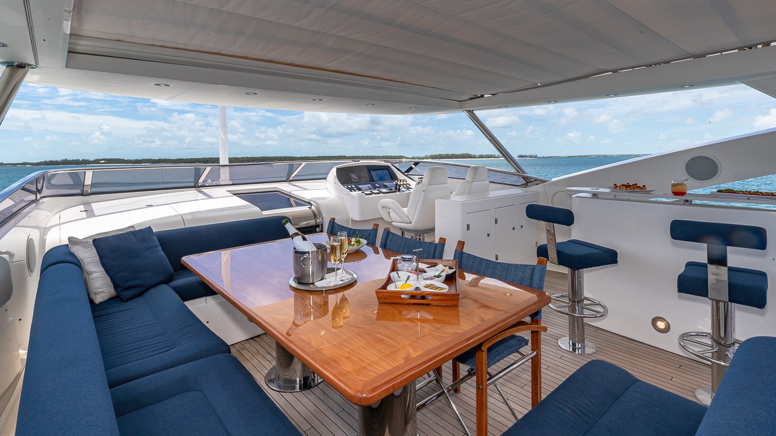 Sunseeker Motor Yacht EMRYS For Sale