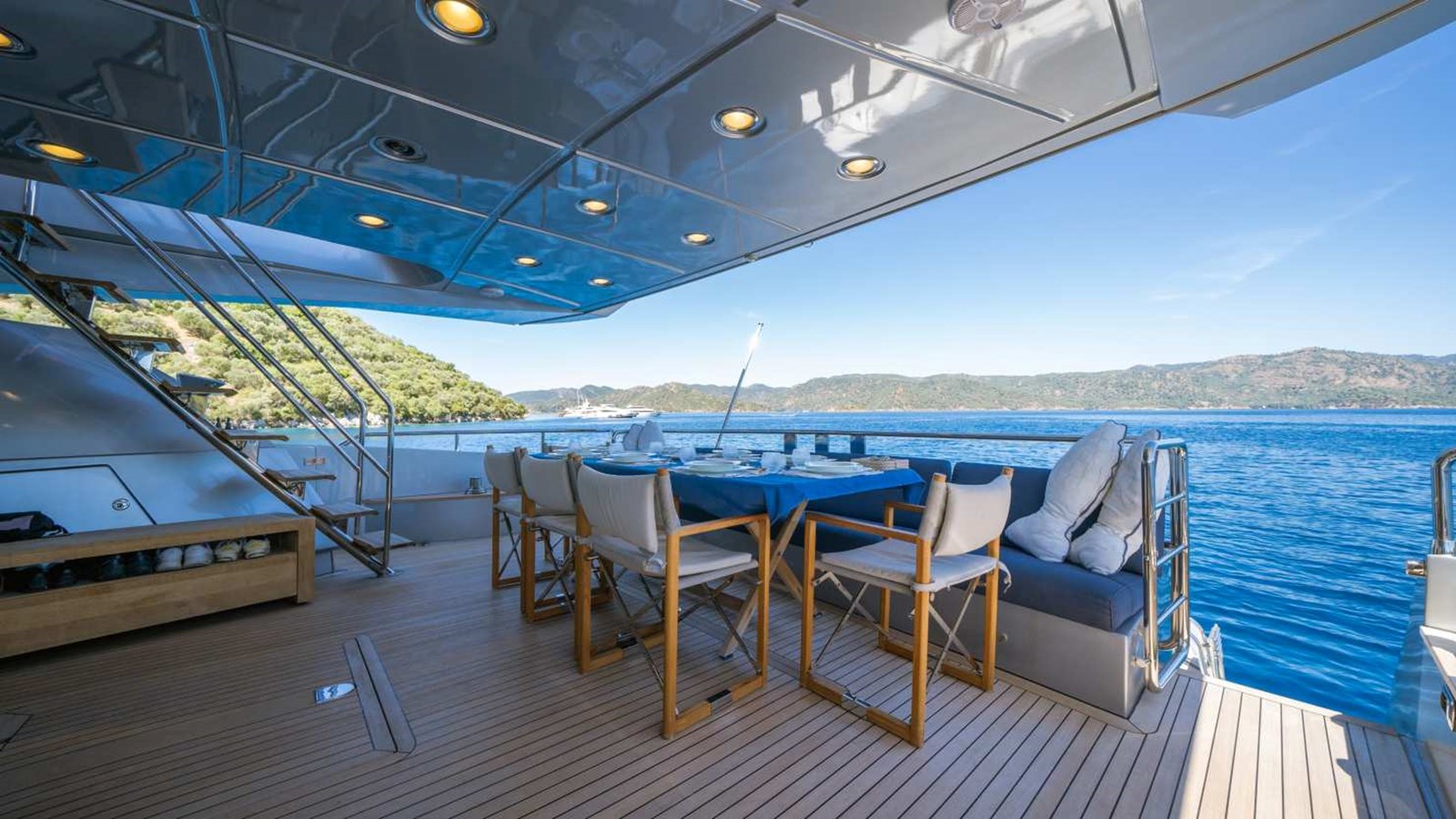 Posillipo Motor Yacht SILVER For Sale