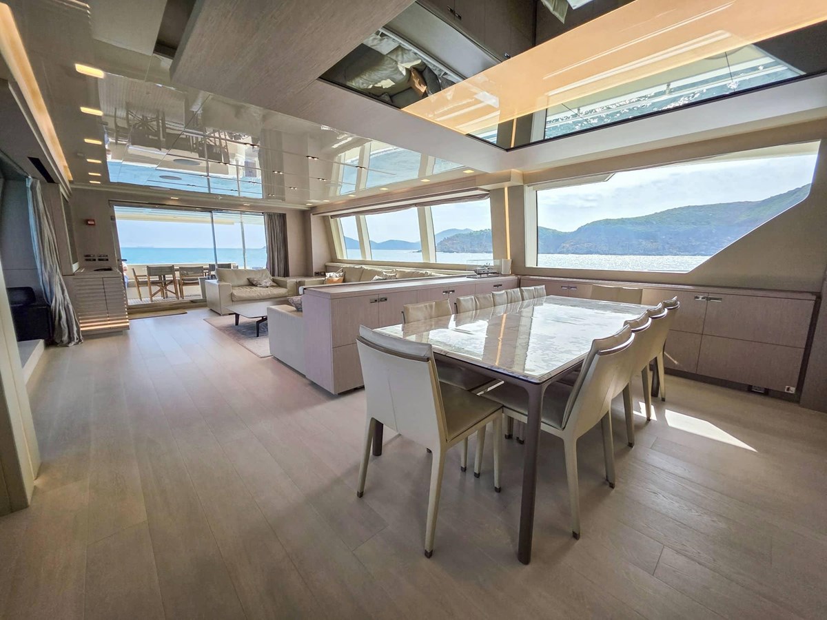 Custom Line Motor Yacht Custom Line 108 For Sale