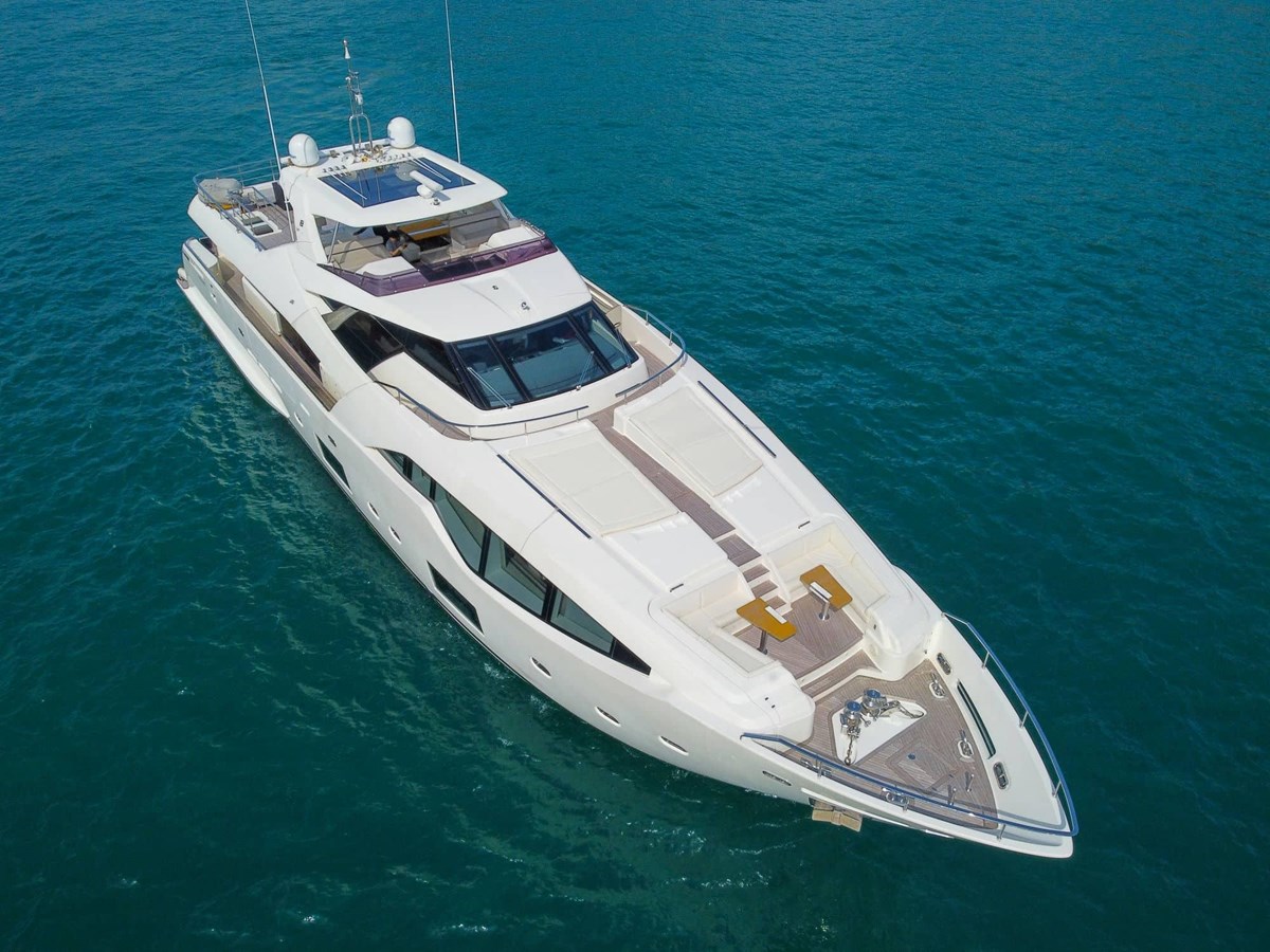 Custom Line Motor Yacht Custom Line 108 For Sale