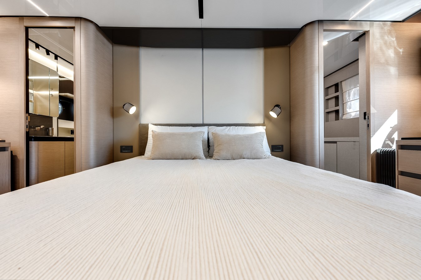 Azimut Yachts Motor Yacht Sunset 8 For Sale