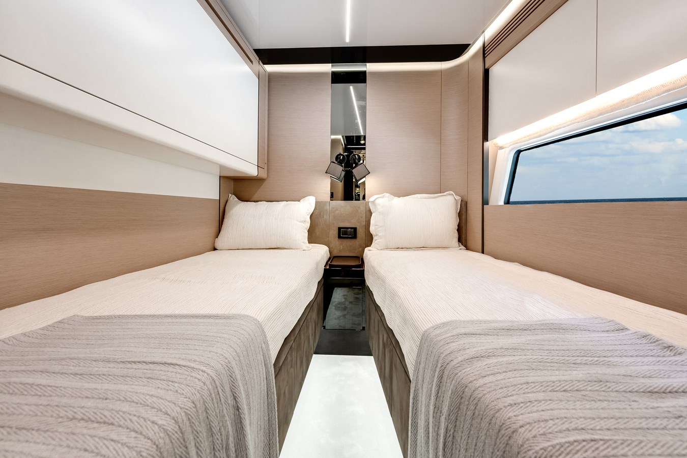 Azimut Yachts Motor Yacht Sunset 8 For Sale