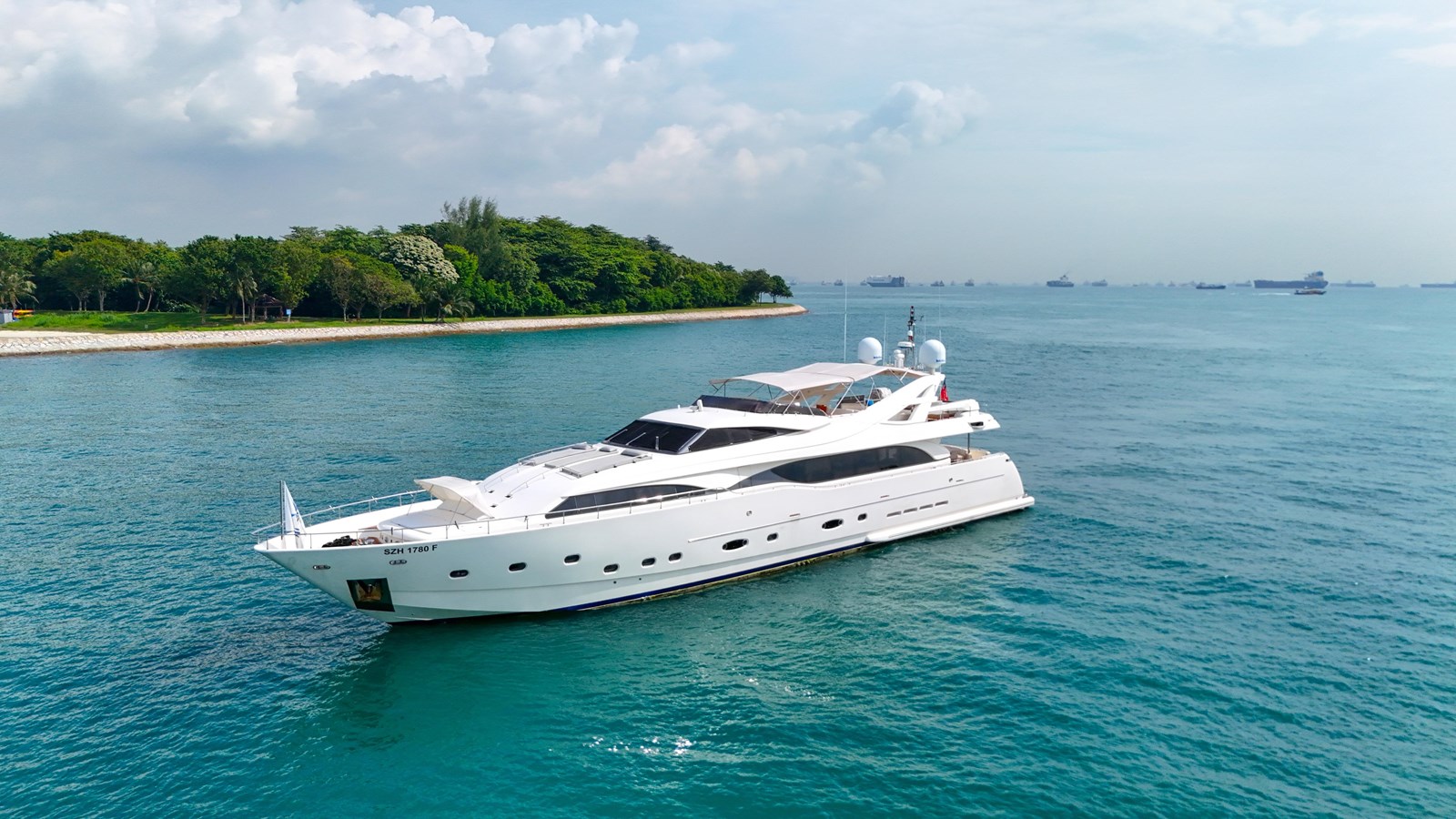 Ferretti Custom Line Motor Yacht Custom Line 112 For Sale