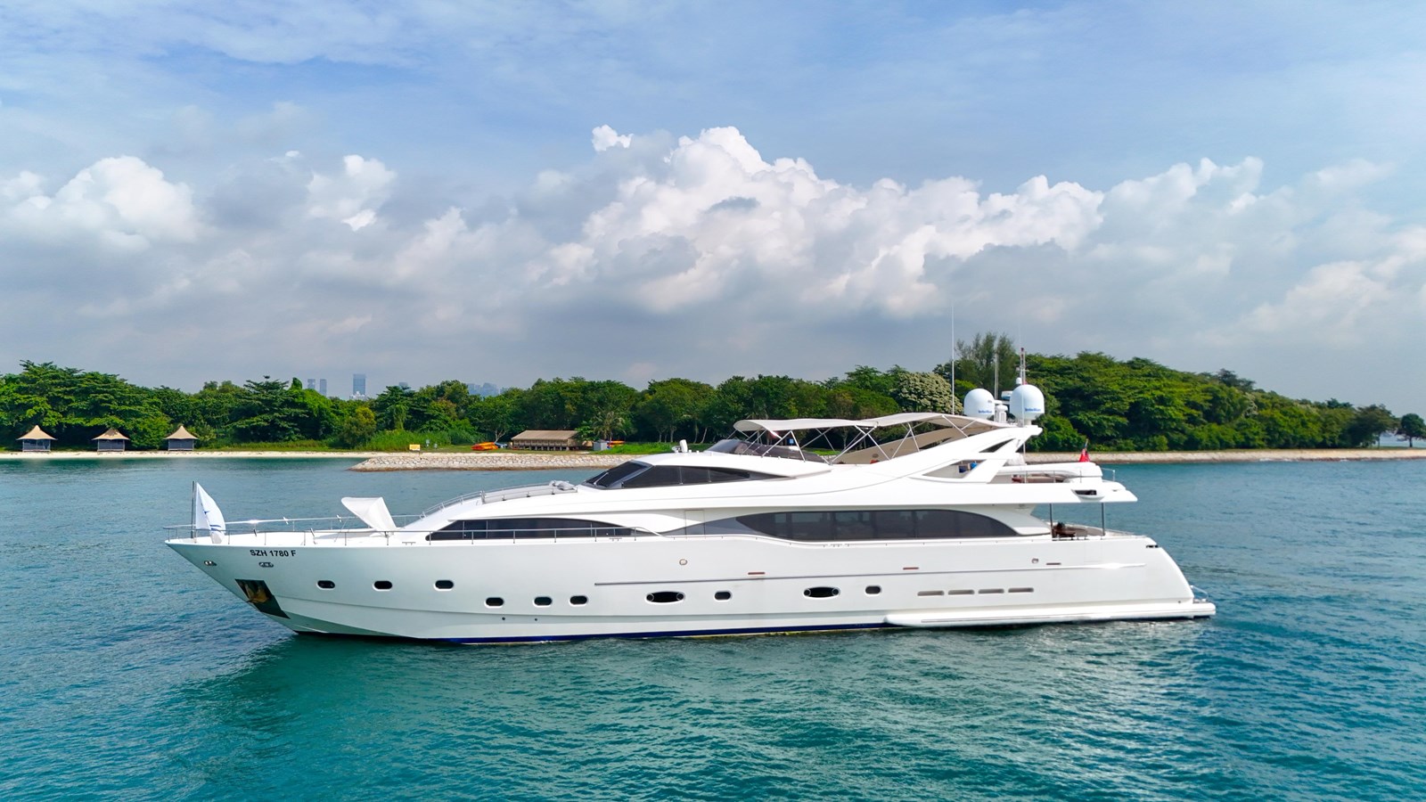 Ferretti Custom Line Motor Yacht Custom Line 112 For Sale