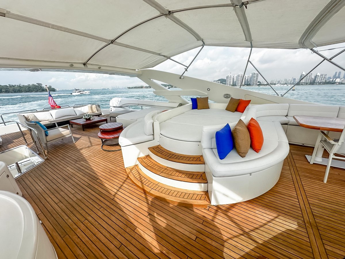 Ferretti Custom Line Motor Yacht Custom Line 112 For Sale