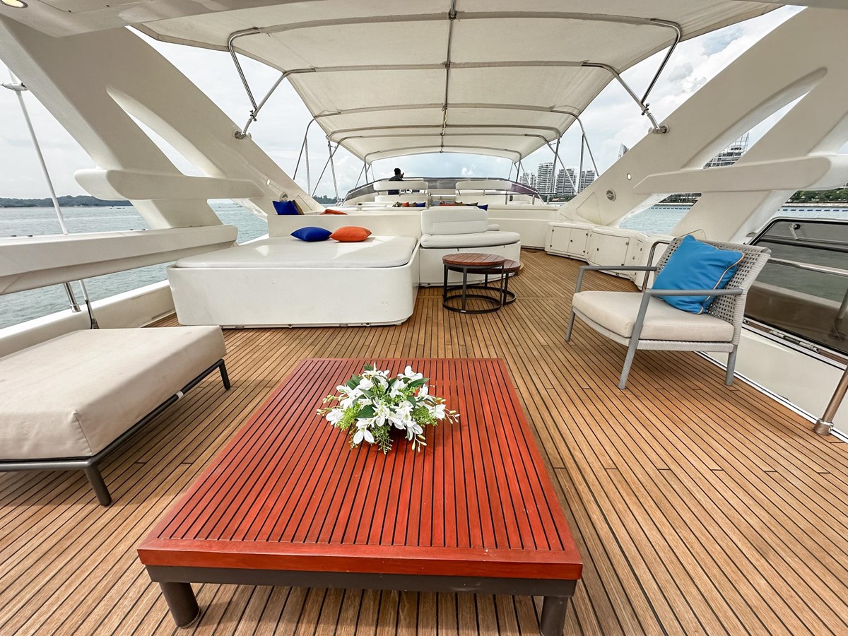 Ferretti Custom Line Motor Yacht Custom Line 112 For Sale