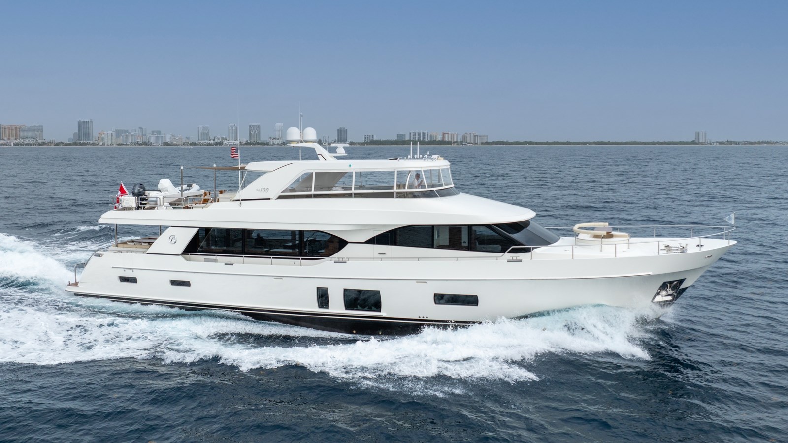 Ocean Alexander Motor Boat IRIDESCENCE For Sale