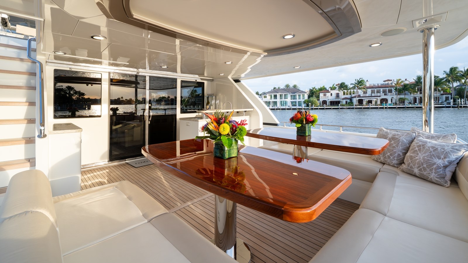 Ocean Alexander Motor Boat IRIDESCENCE For Sale