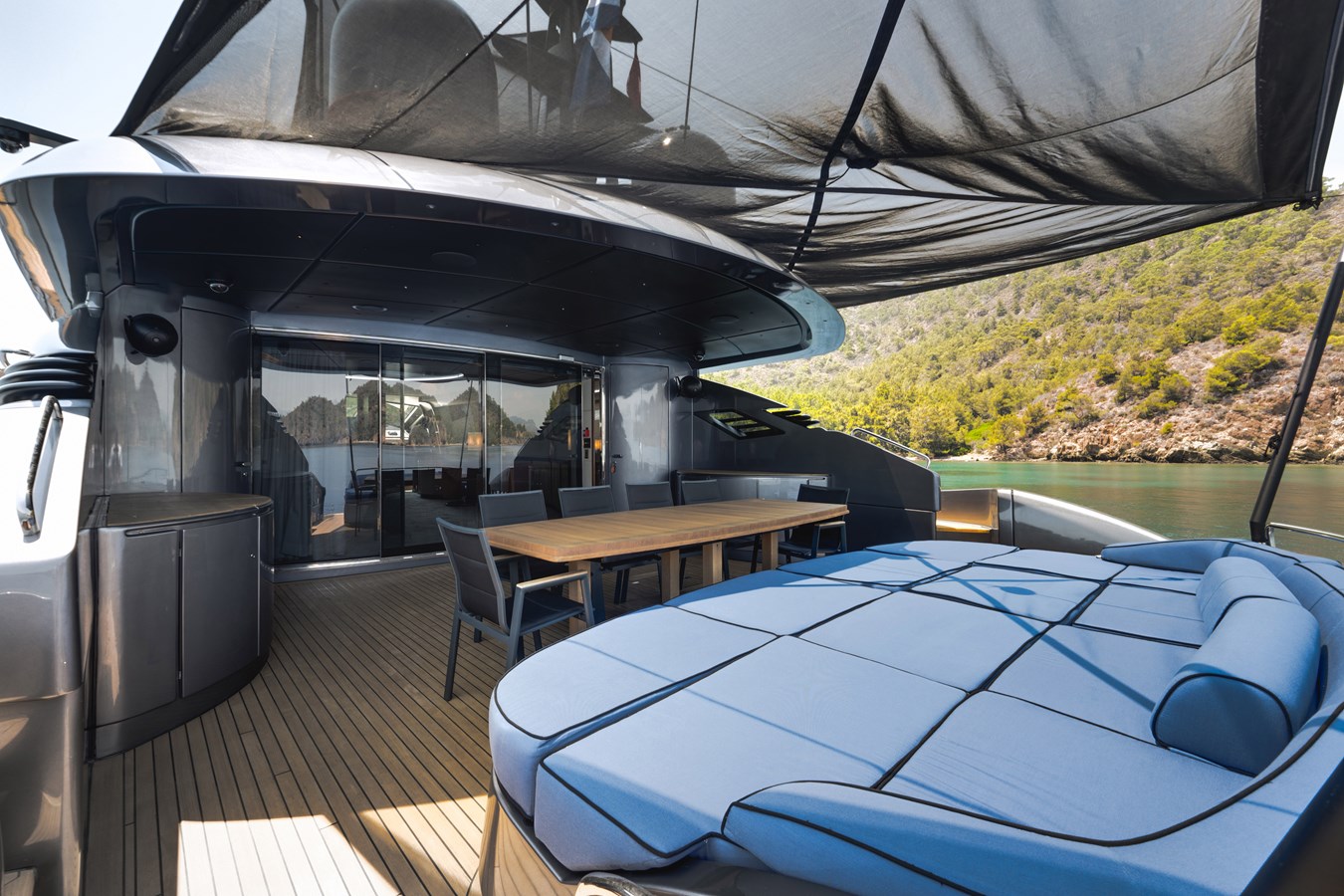 Pershing Motor Yacht GINGER For Sale