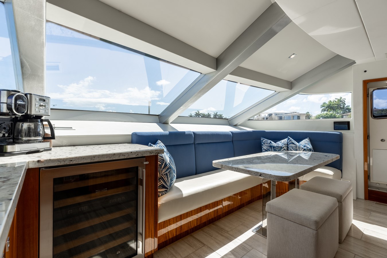 Hatteras Motor Yacht Ritz Sea For Sale