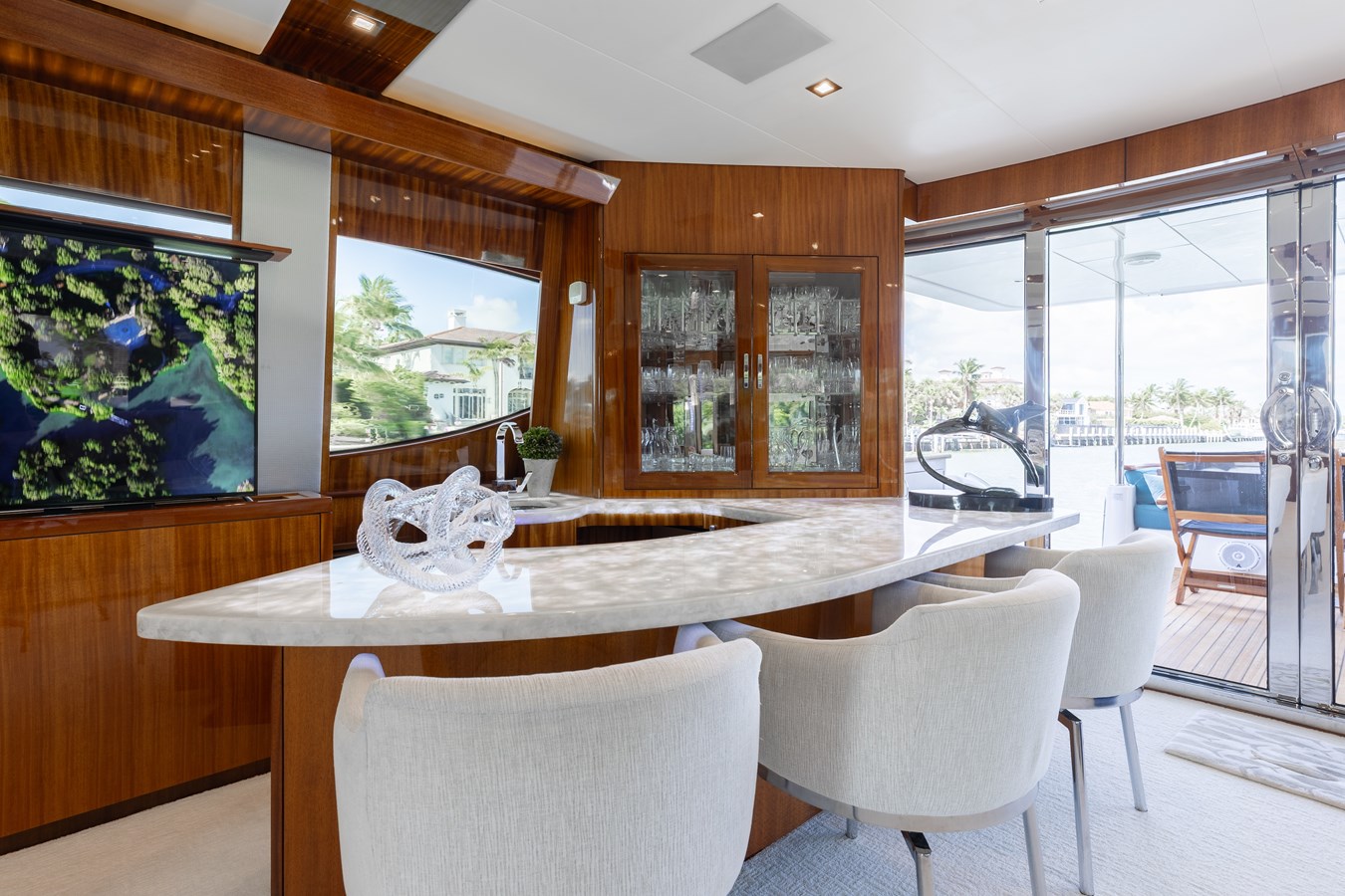 Hatteras Motor Yacht Ritz Sea For Sale