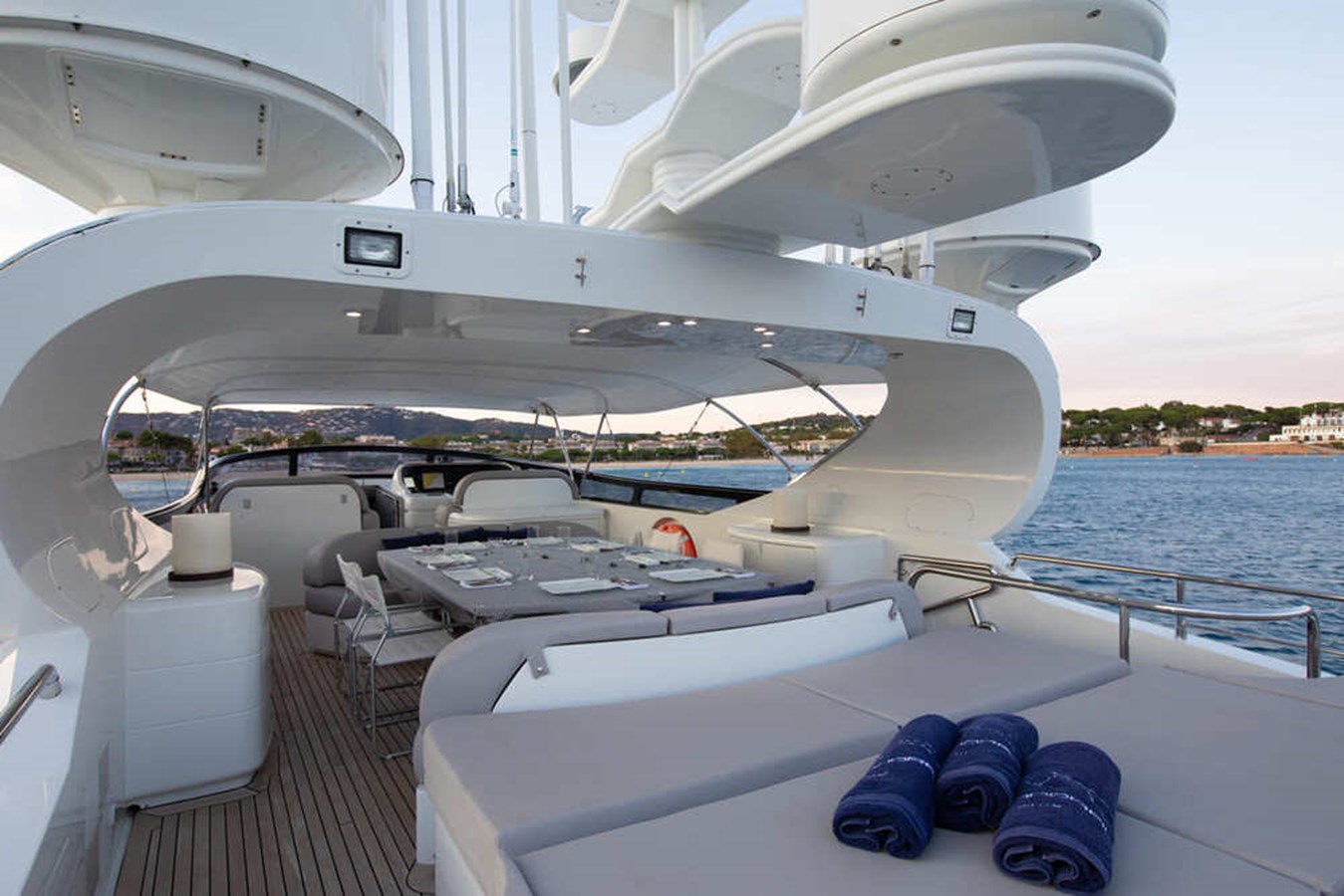 Maiora Motor Yacht BALANDRAU For Sale