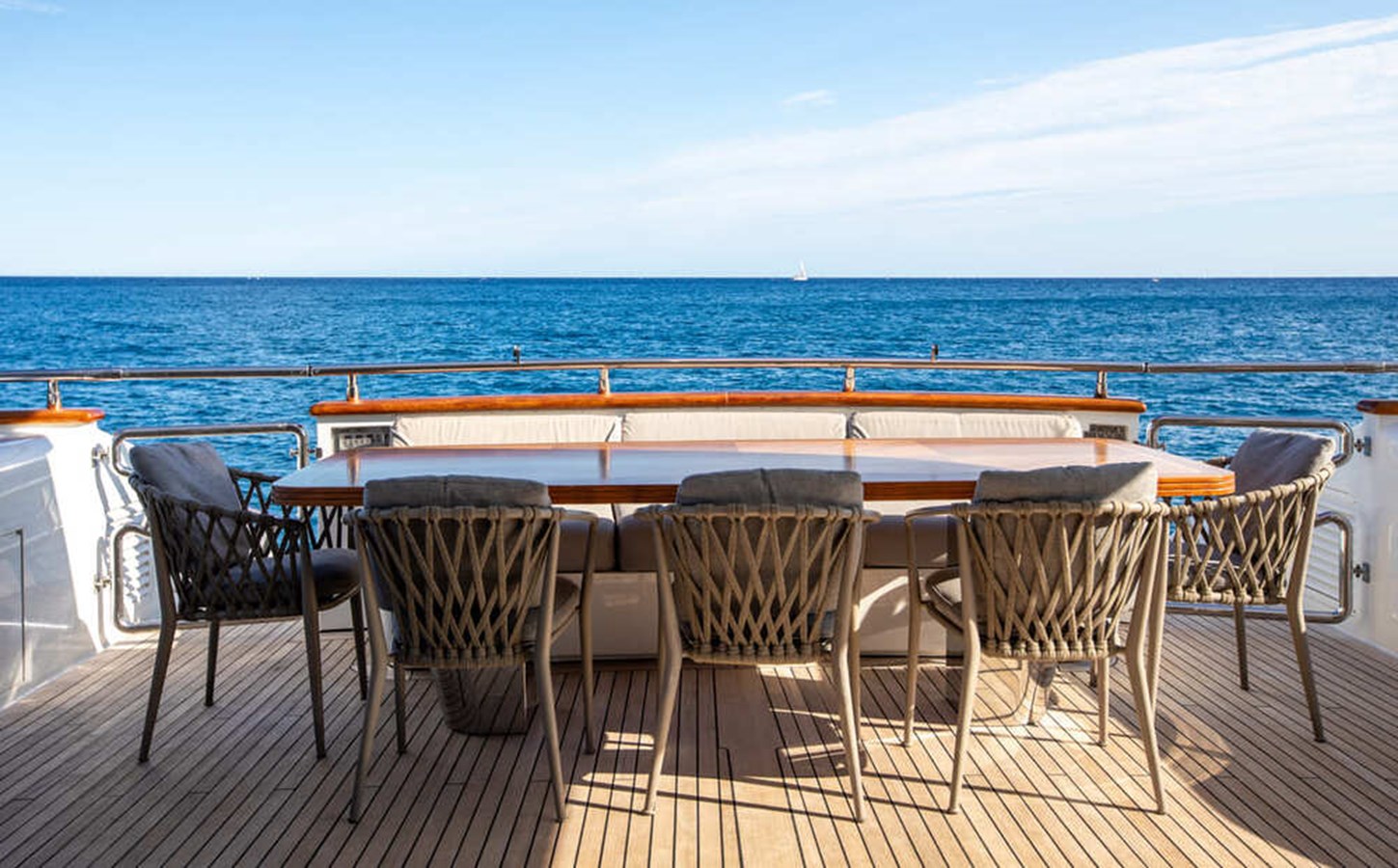 Maiora Motor Yacht BALANDRAU For Sale